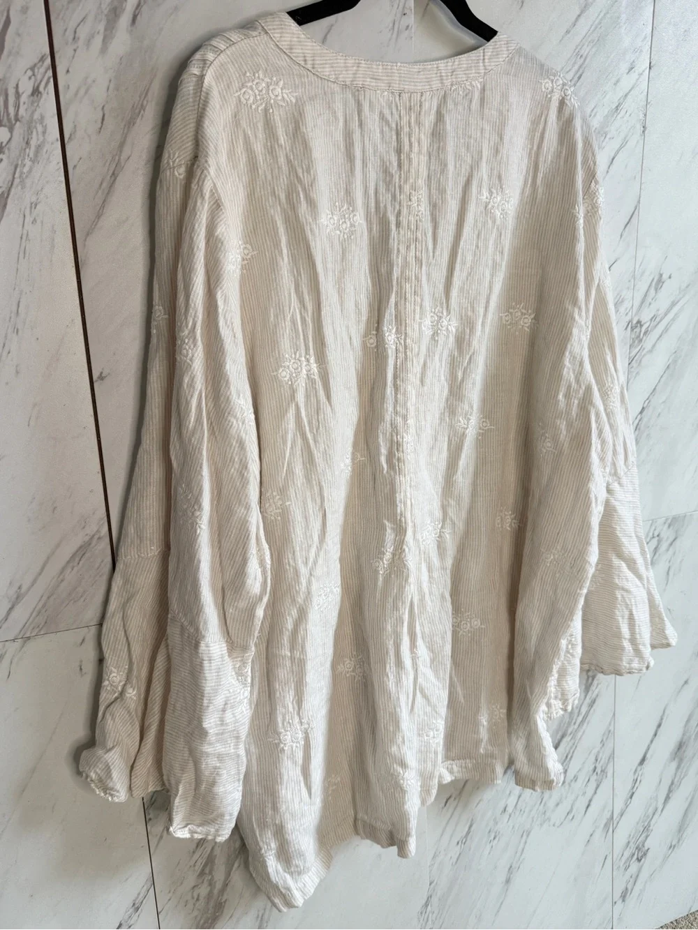 Antibes Blanc Cream Linen Embroidered Flare Sleeve Pintuck Tunic Plus Size 3X